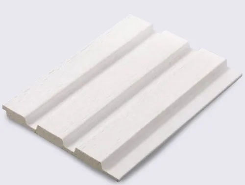 listones de pared imitación madera blanca