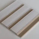 listones de pared imitación cuero blanco